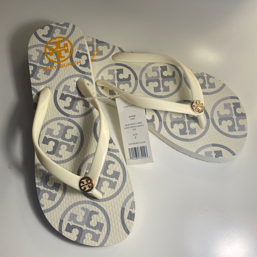 NWT - Tory Burch New Ivory Thin Flip Flop size 7